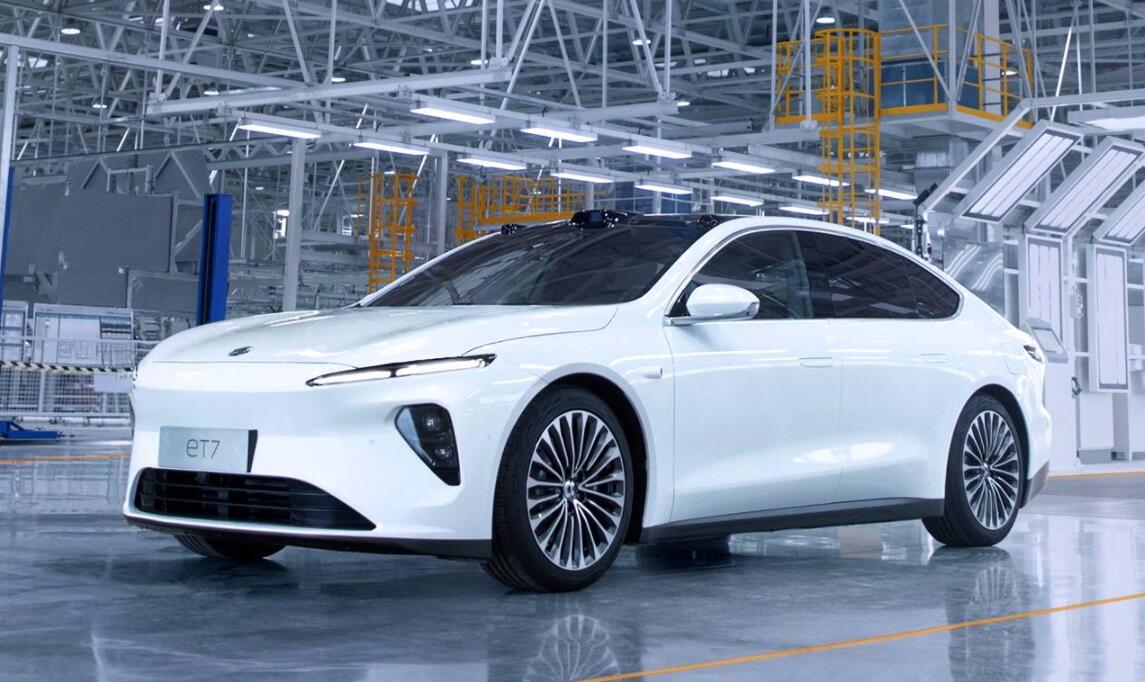 NIO's first ET7 from Validation Build rolls off line-CnEVPost