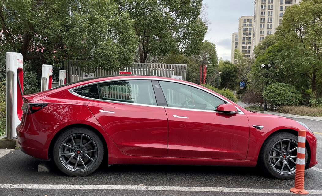 Tesla Recalls 127 785 Model 3 Vehicles In China Due To Risk Of Losing