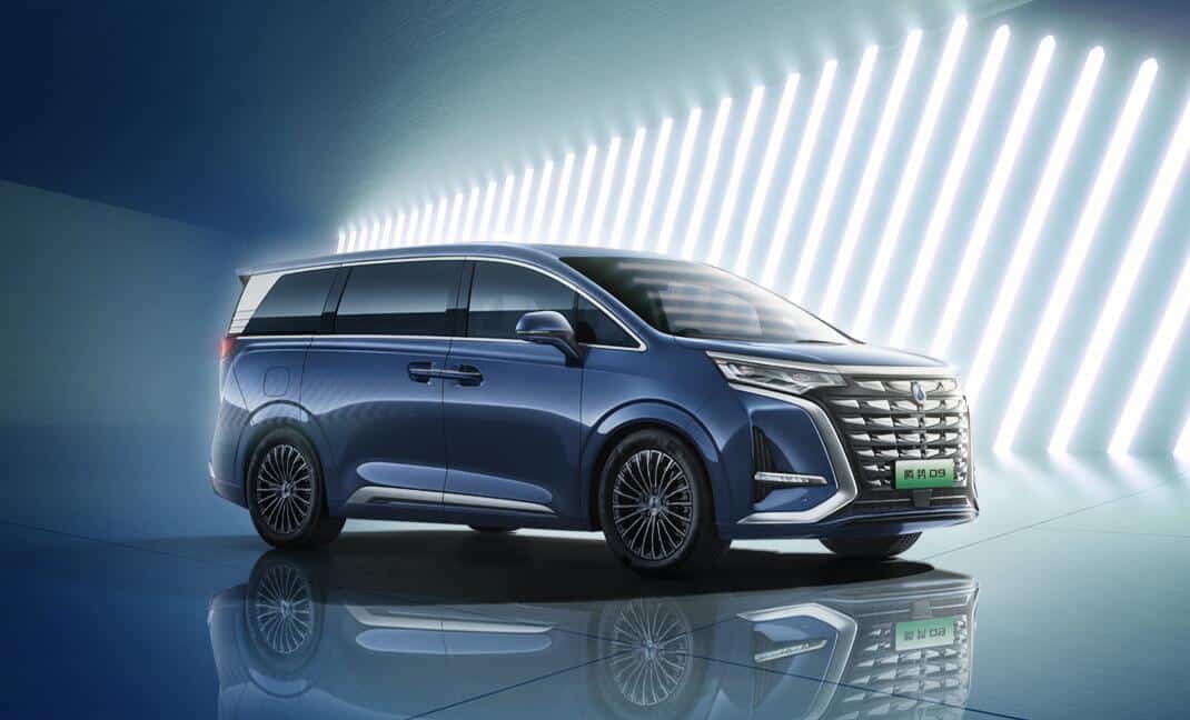 Denza, BYD's JV with Mercedes-Benz, to launch MPV model D9 on May 16-CnEVPost