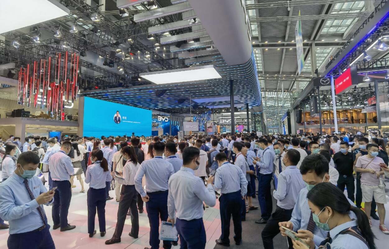 BYD booth at Shenzhen auto show attracts large crowd after Seal starts pre-sale at perfect timing-CnEVPost
