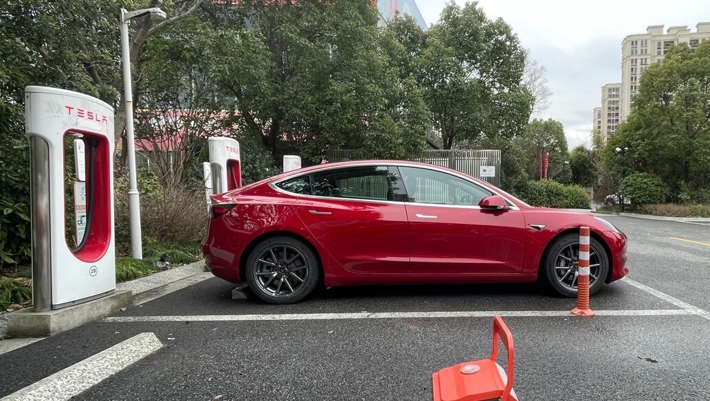 Tesla reportedly to launch new China-made Model 3 with CATL's M3P batteries across lineup-CnEVPost