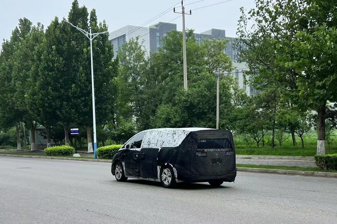 Li Auto said to be working on electric MPV, expected to be launched in H2 2023-CnEVPost